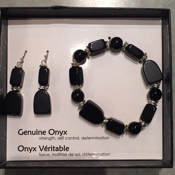 Jewelry - Onyx bracelet and earrings set Jewelry - Onyx bracelet and earrings set